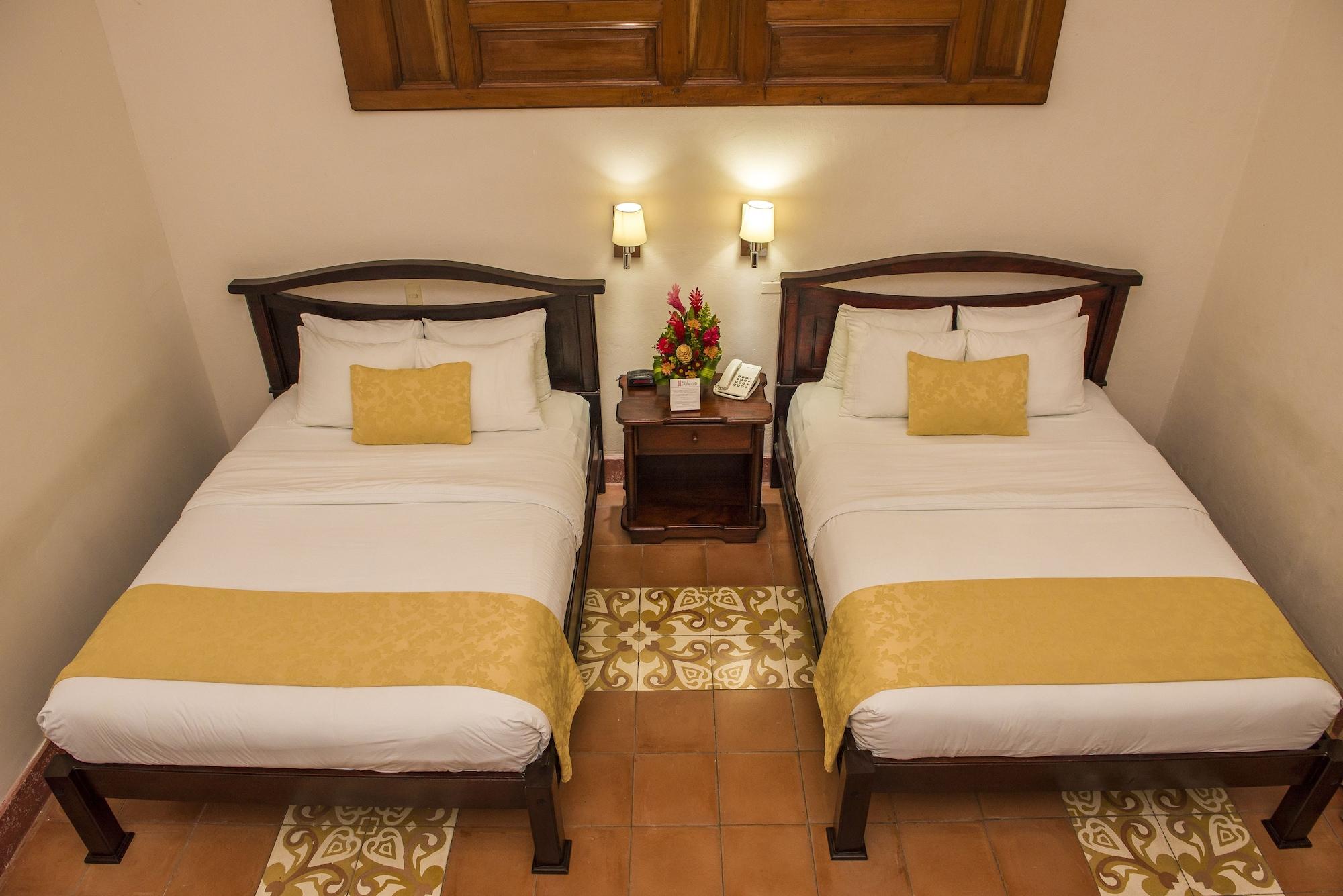 Hotel Real La Merced กรานาดา ภายนอก รูปภาพ